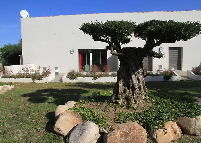 Isola Hotel